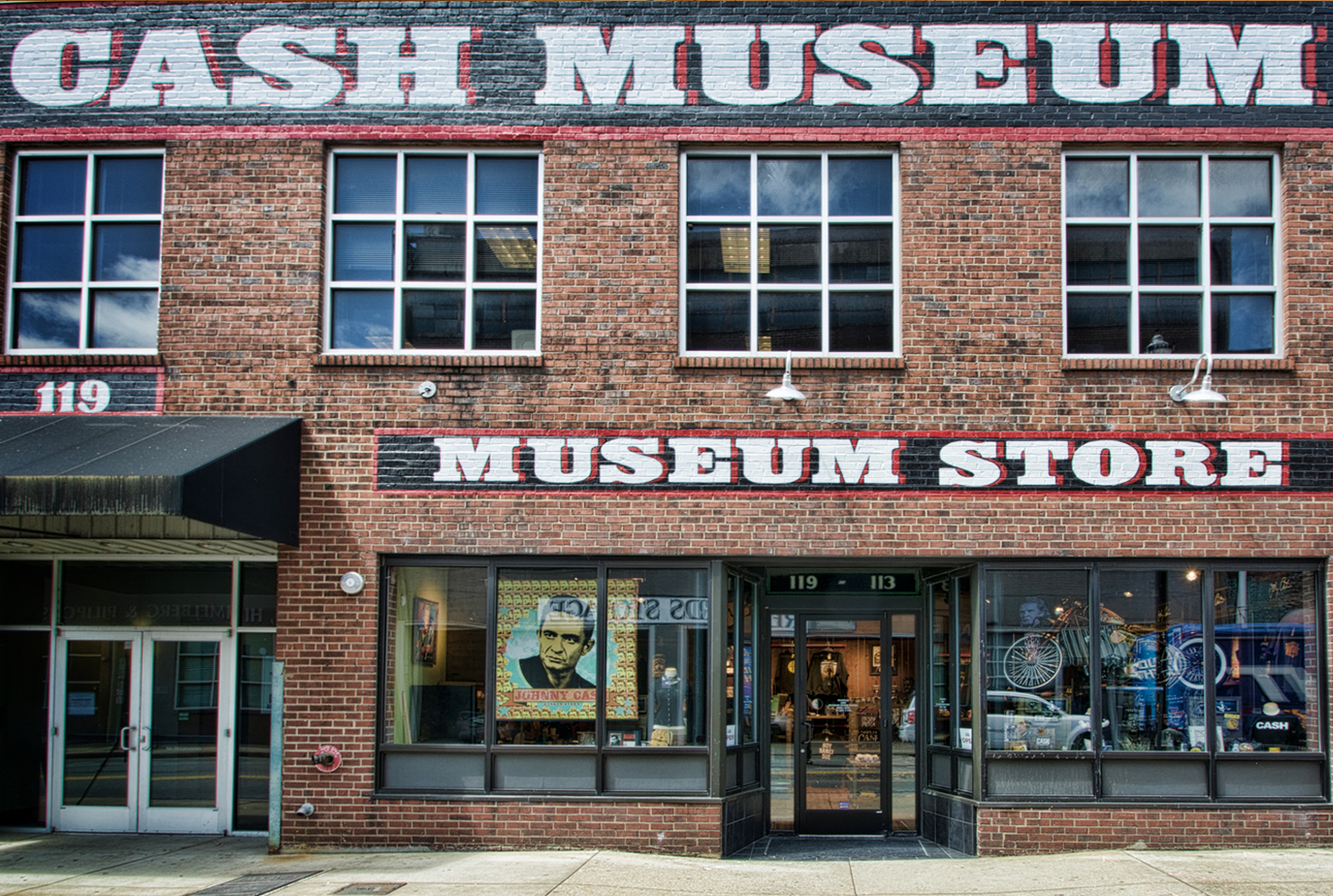 The front of the Johnny Cash museum in Nashville Tennessee