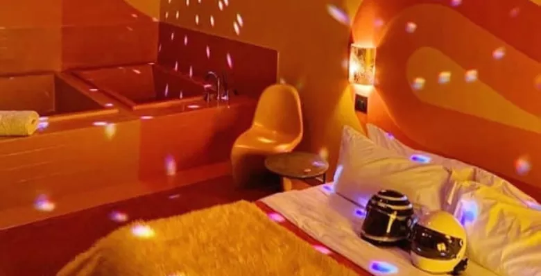 The Dive Motel in Nashville