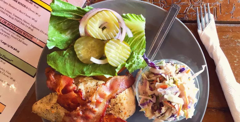 A chicken sandwich and cole slaw at Twisted Oaks in Dowelltown