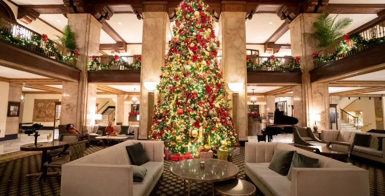 The iconic Peabody Memphis during Christmastime